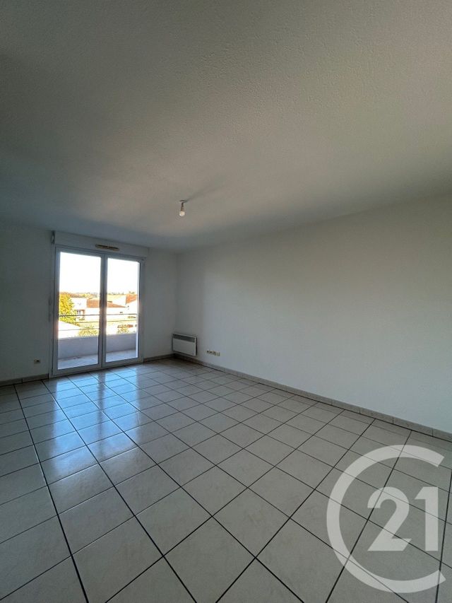 Appartement F2 à louer - 2 pièces - 41.83 m2 - LE PASSAGE - 47 - AQUITAINE - Century 21 Bastien Gonzalez