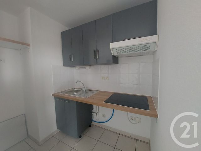 Appartement F2 à louer - 2 pièces - 41.83 m2 - LE PASSAGE - 47 - AQUITAINE - Century 21 Bastien Gonzalez