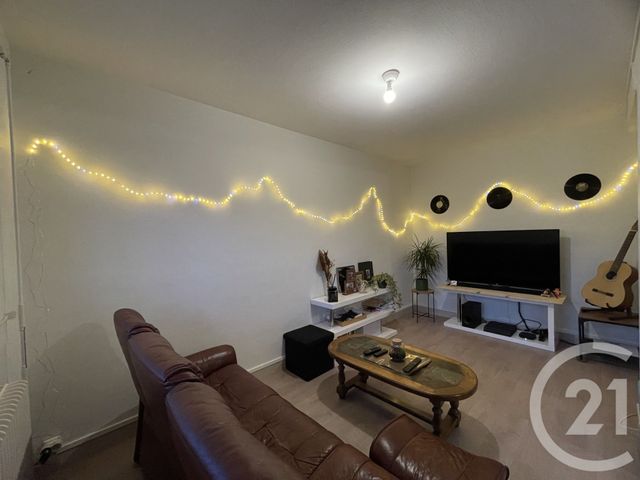 Appartement F3 à louer - 3 pièces - 67.48 m2 - LE PASSAGE - 47 - AQUITAINE - Century 21 Bastien Gonzalez