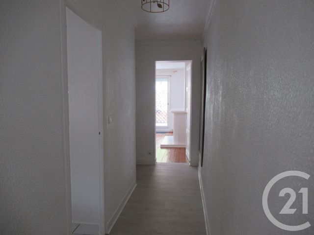 Afficher la photo en grand Appartement F3 à vendre - 3 pièces - 100.0 m2 - AGEN - 47 - AQUITAINE - Century 21 Bastien Gonzalez