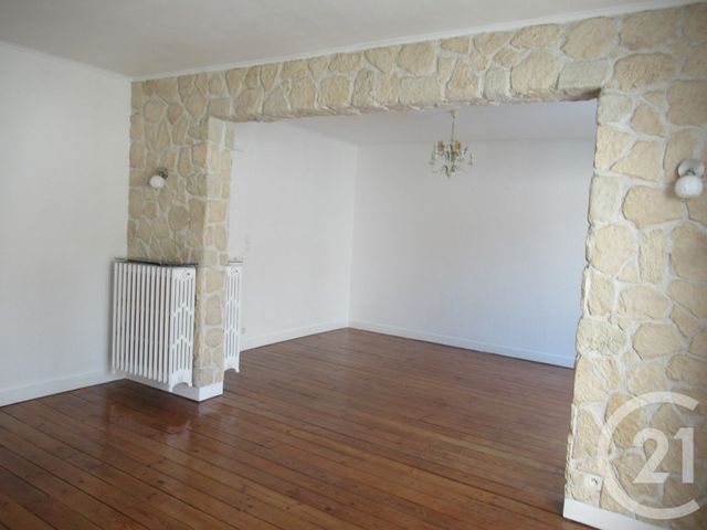 Afficher la photo en grand Appartement F3 à vendre - 3 pièces - 100.0 m2 - AGEN - 47 - AQUITAINE - Century 21 Bastien Gonzalez