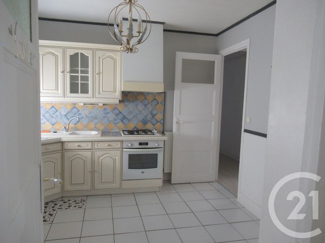 Afficher la photo en grand Appartement F3 à vendre - 3 pièces - 100.0 m2 - AGEN - 47 - AQUITAINE - Century 21 Bastien Gonzalez