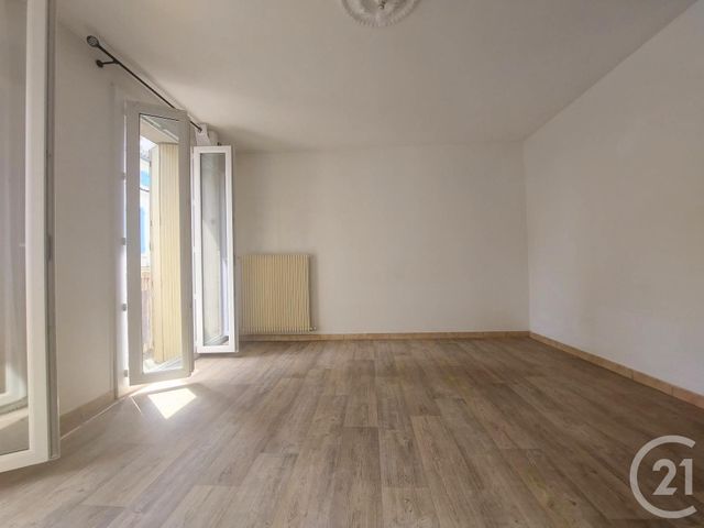 Appartement F3 à louer - 3 pièces - 66.01 m2 - LE PASSAGE - 47 - AQUITAINE - Century 21 Bastien Gonzalez