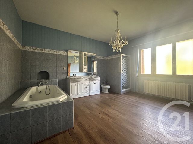maison à vendre - 6 pièces - 218.21 m2 - PUYMIROL - 47 - AQUITAINE - Century 21 Bastien Gonzalez