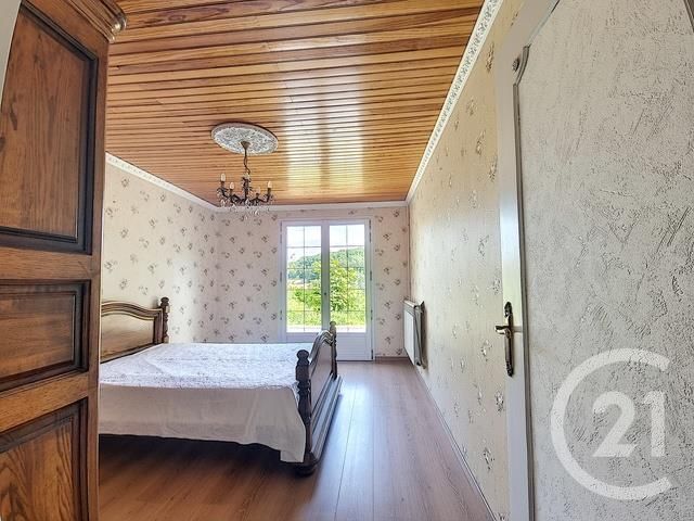 Afficher la photo en grand maison à vendre - 7 pièces - 203.0 m2 - LAPLUME - 47 - AQUITAINE - Century 21 Bastien Gonzalez