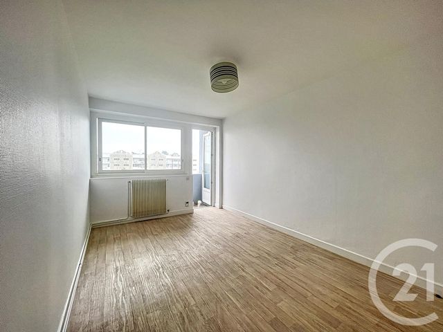 Appartement T3 à louer - 3 pièces - 53.91 m2 - LE PASSAGE - 47 - AQUITAINE - Century 21 Bastien Gonzalez