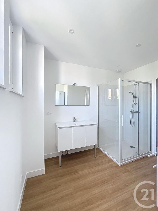 Appartement T3 à louer - 3 pièces - 66.29 m2 - AGEN - 47 - AQUITAINE - Century 21 Bastien Gonzalez