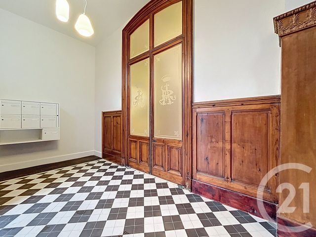 Appartement F4 à louer - 4 pièces - 82.14 m2 - AGEN - 47 - AQUITAINE - Century 21 Bastien Gonzalez