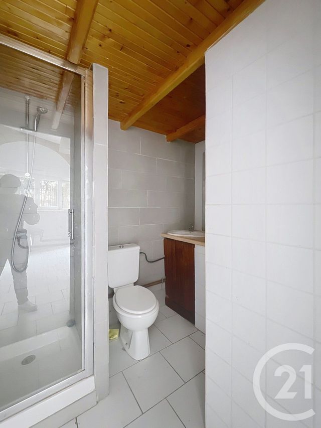 Appartement Studio à louer - 1 pièce - 18.12 m2 - AGEN - 47 - AQUITAINE - Century 21 Bastien Gonzalez