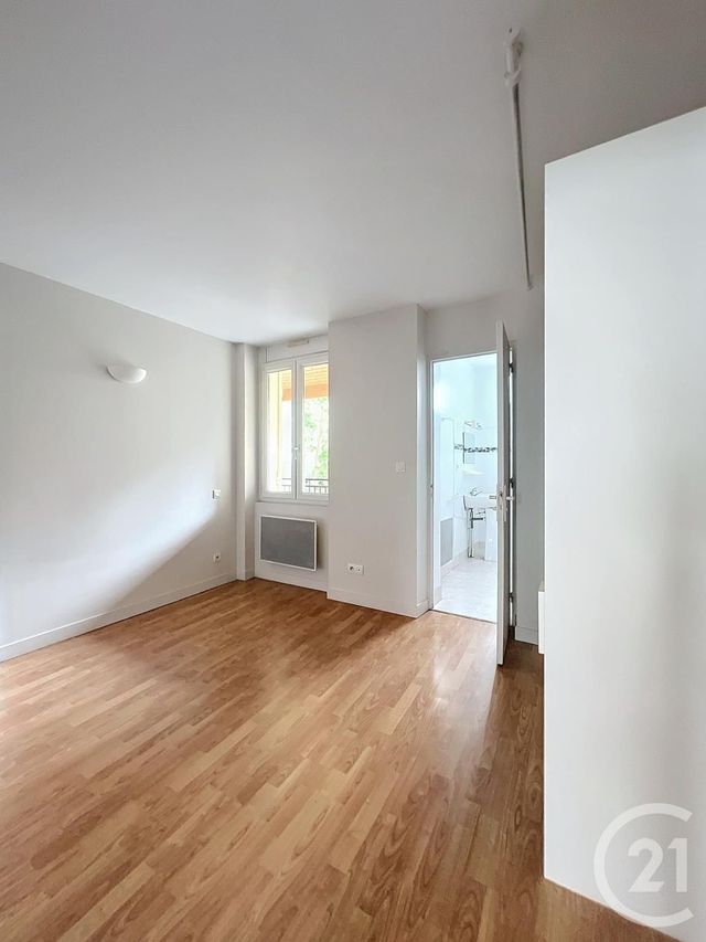 Appartement F2 à louer - 2 pièces - 37.0 m2 - AGEN - 47 - AQUITAINE - Century 21 Bastien Gonzalez