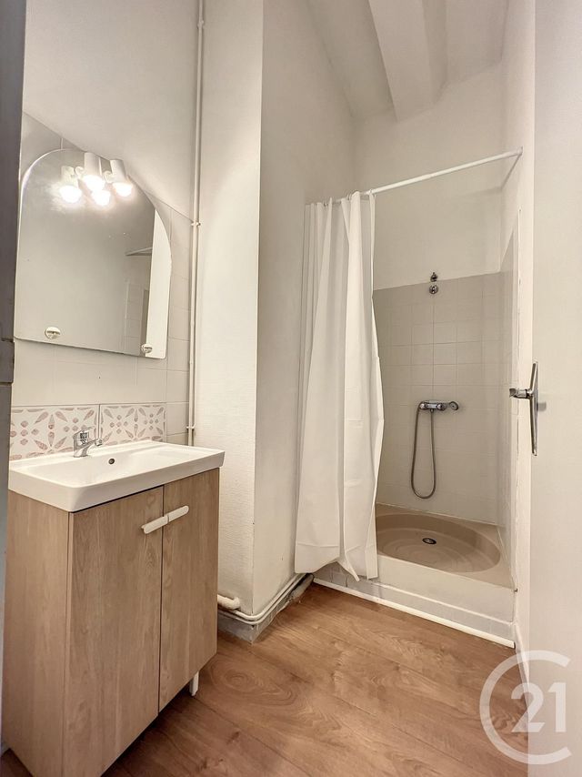 Appartement Studio à louer - 1 pièce - 19.37 m2 - AGEN - 47 - AQUITAINE - Century 21 Bastien Gonzalez