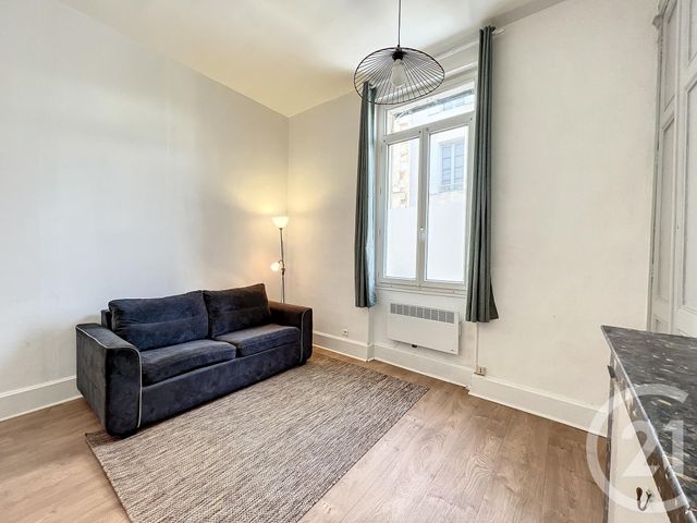 Appartement Studio à louer - 1 pièce - 19.37 m2 - AGEN - 47 - AQUITAINE - Century 21 Bastien Gonzalez